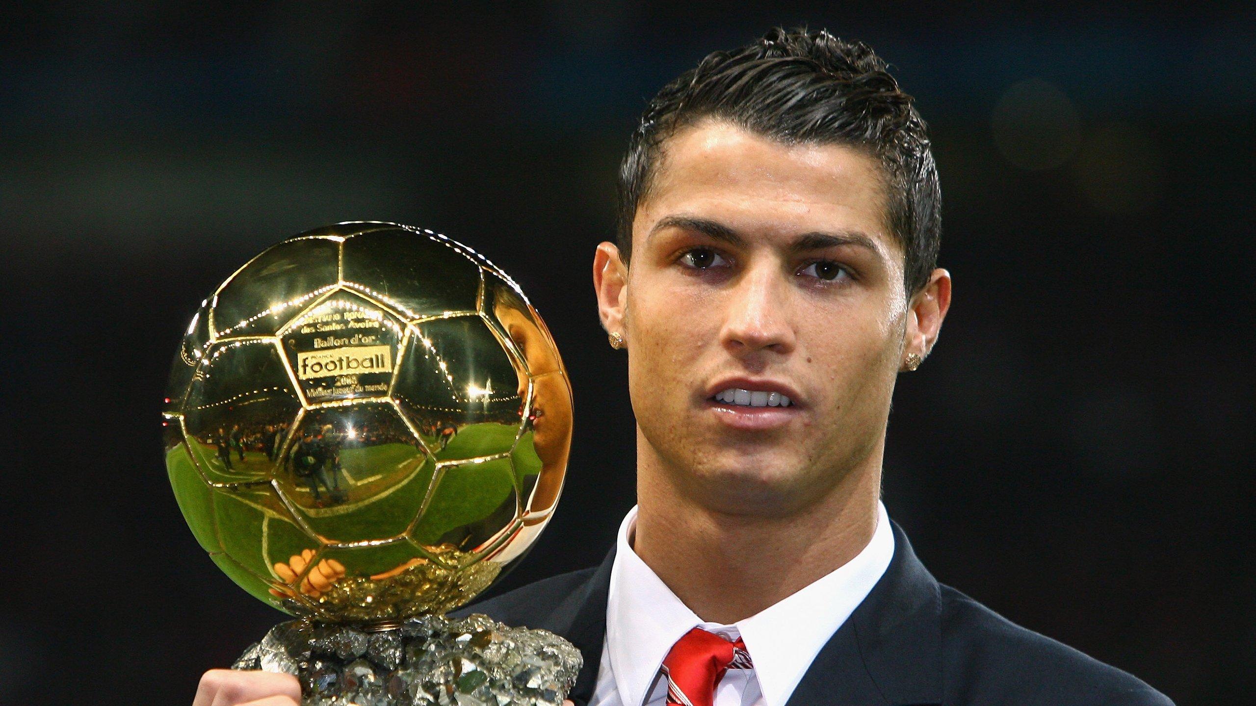 安东尼身价大幅缩水，转会费阴影下德转身价跌至3000万欧元